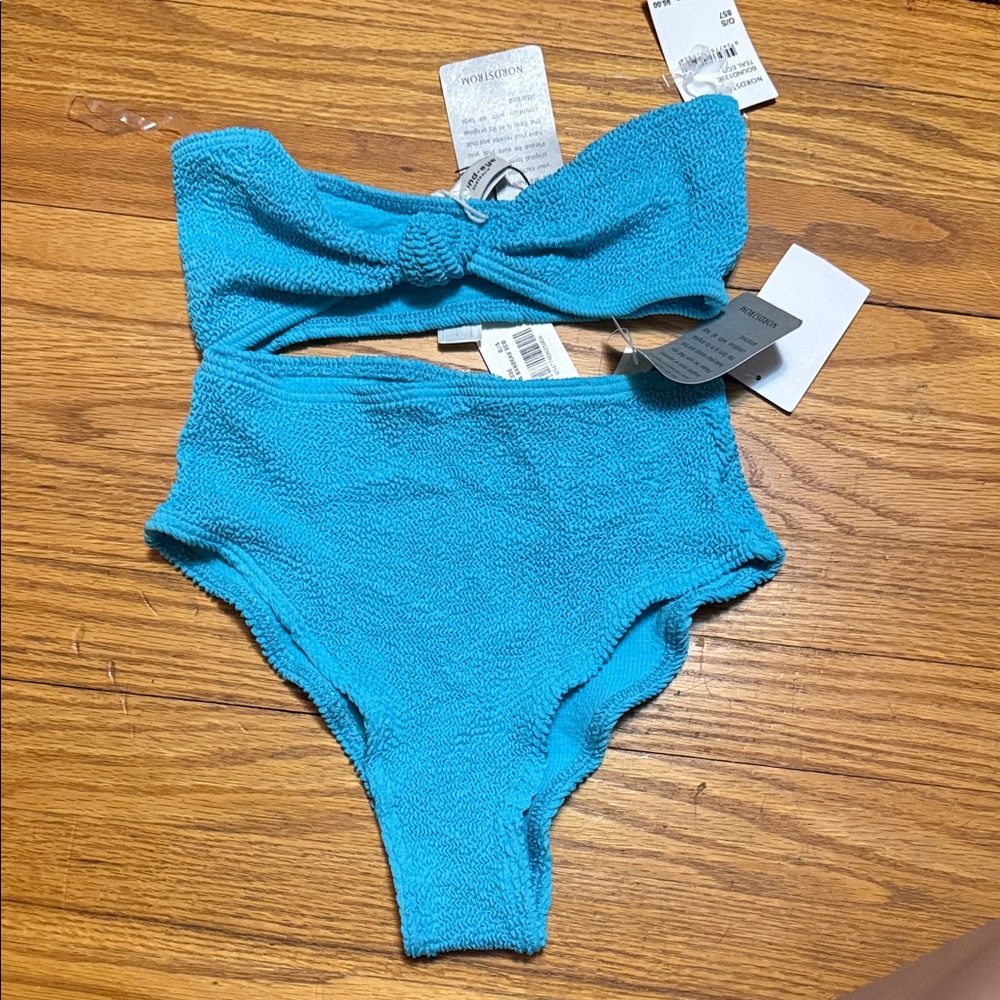 Bond-eye one size bikini